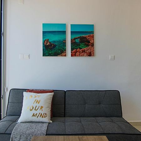 Phaedrus Living - Seaside Luxury Flat Harbour 104 Apartment Paphos Exterior foto