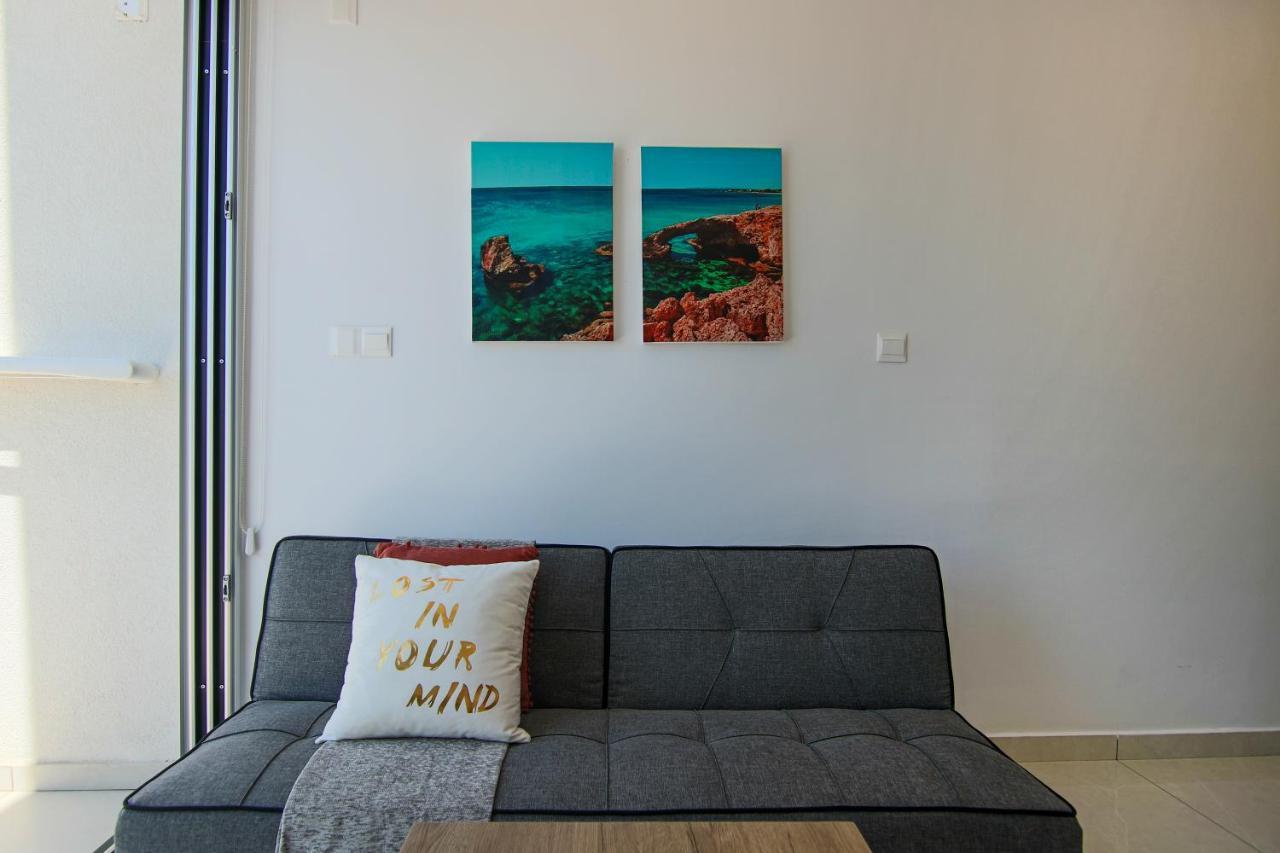 Phaedrus Living - Seaside Luxury Flat Harbour 104 Apartment Paphos Exterior foto
